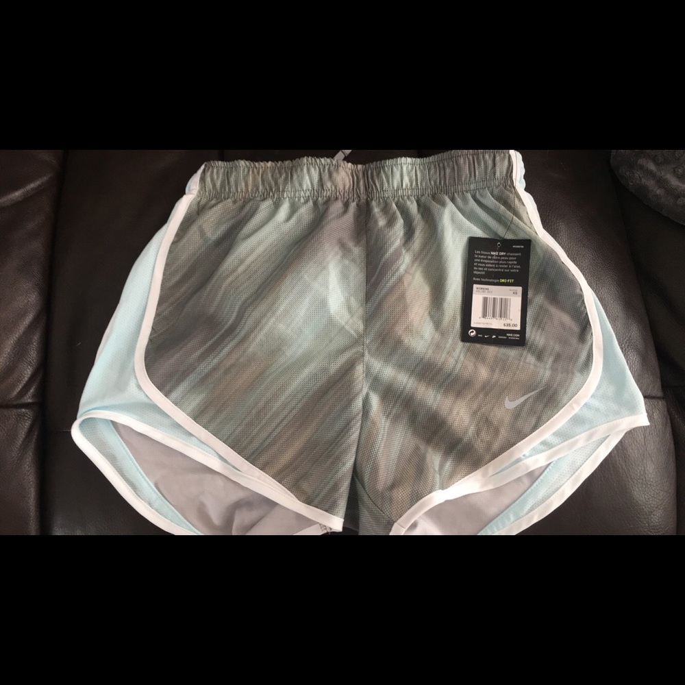 Nike women’s shorts xs